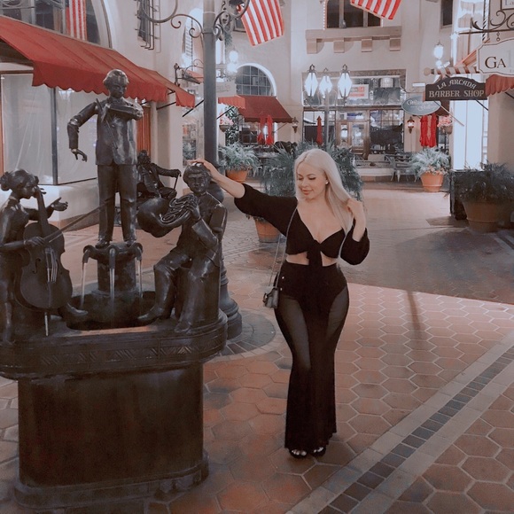 Meet your Posher, Michelle - Picture 1 of 1